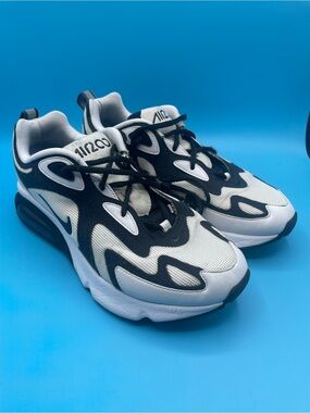 Nike Air Max 200 white and black